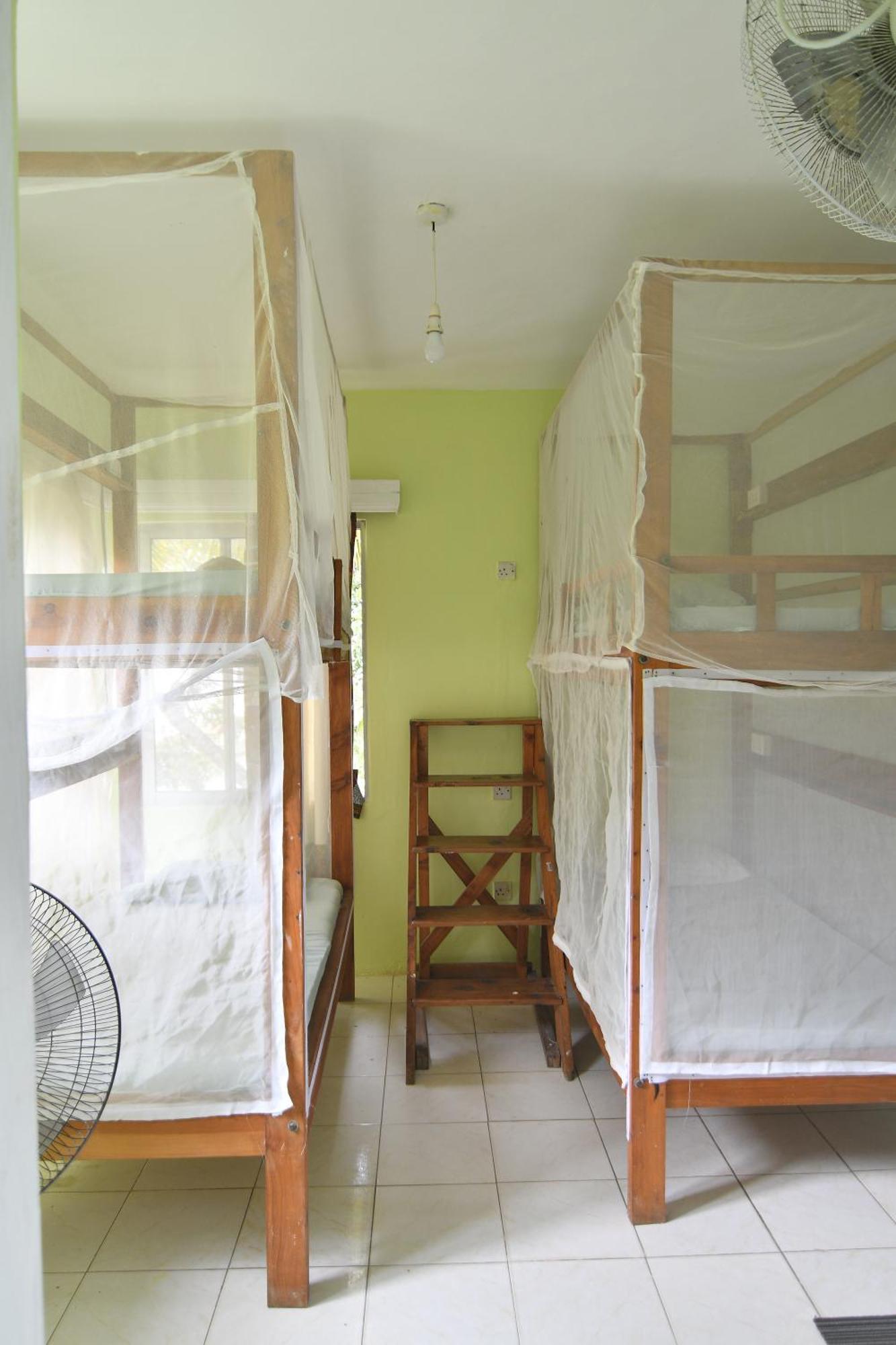 Albergue Tulia House Backpackers Mombasa Exterior foto